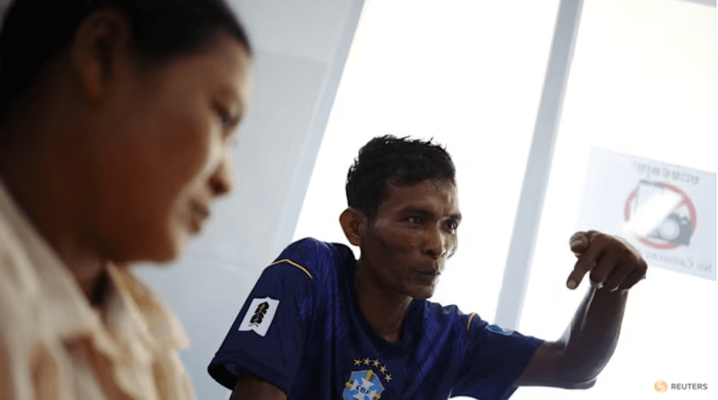 Thai soldiers blocked entry on Cambodia landAn 18-year-old Cambodian female migrant worker raped by several Thai soldiers