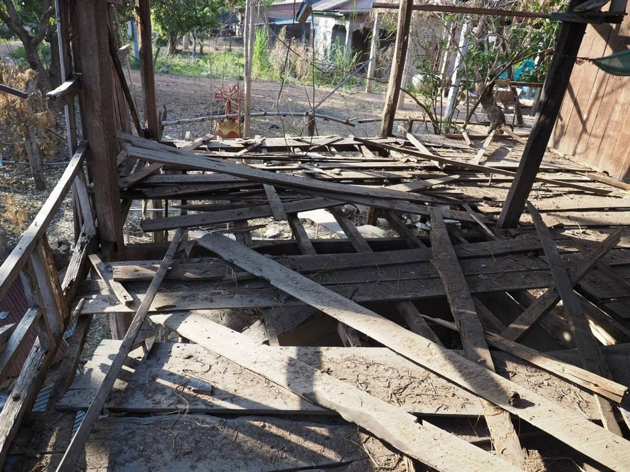 Thai soldiers destroyed civilians' homes