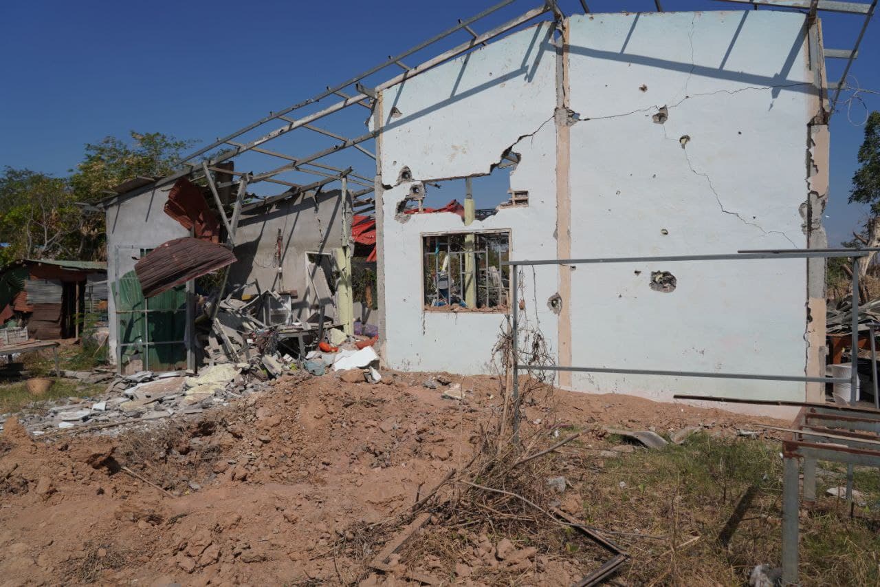 Thai soldiers destroyed civilians' homes